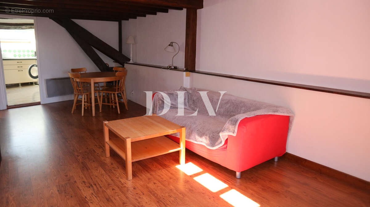 Appartement à FONTAINEBLEAU