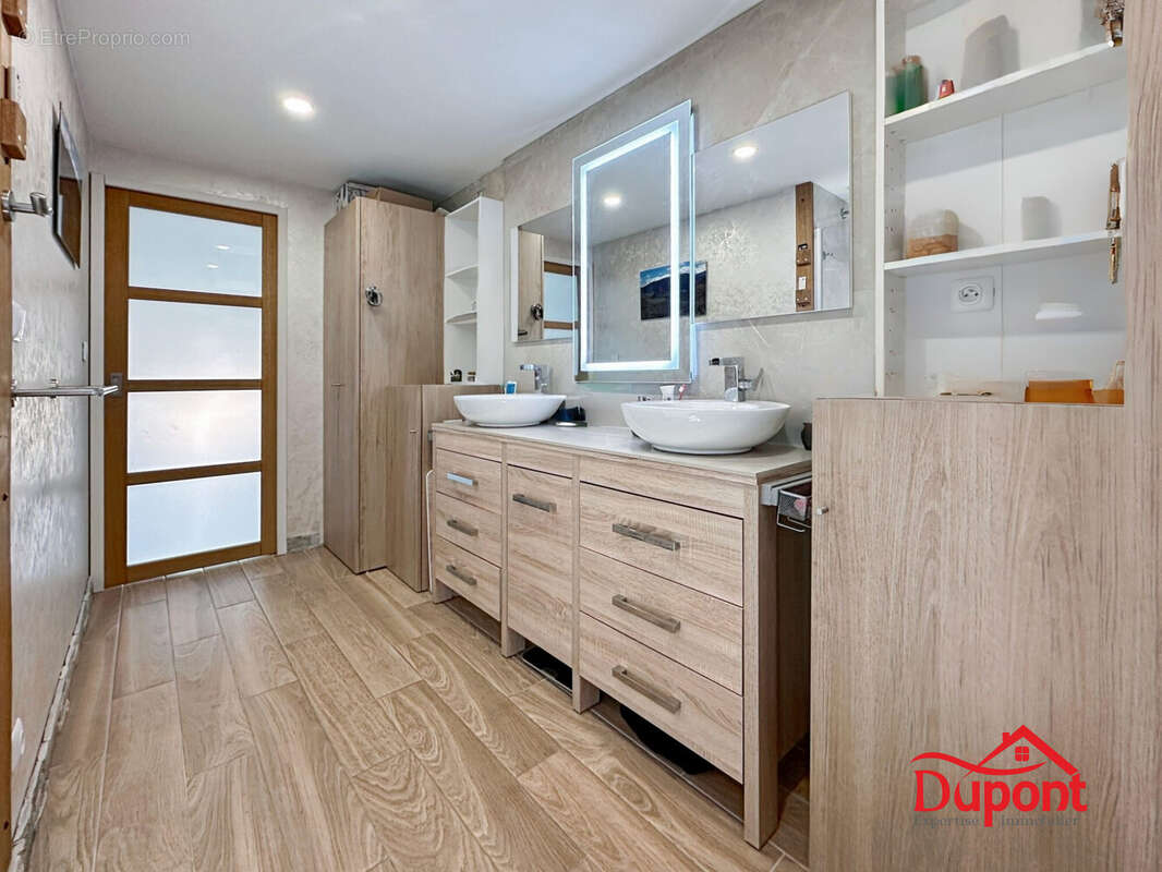 Maison à LES MAZURES