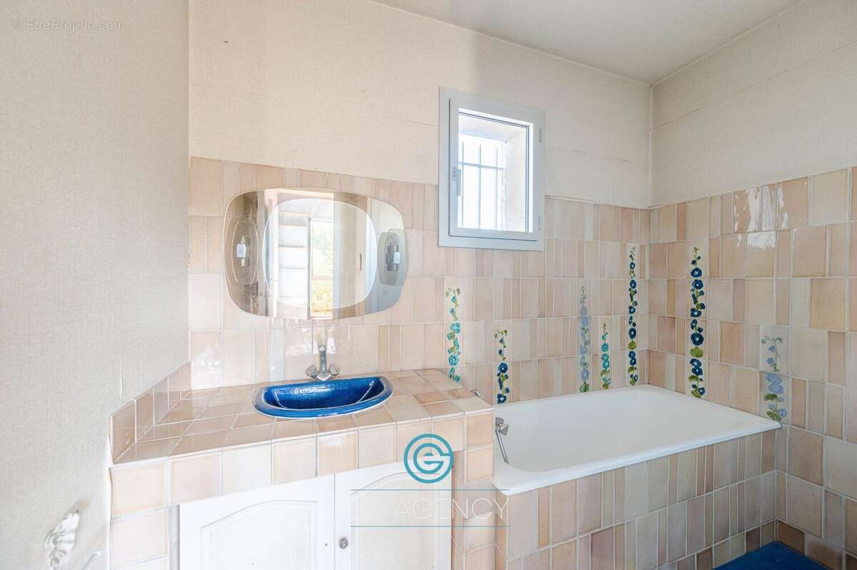 Maison à MARSEILLE-9E