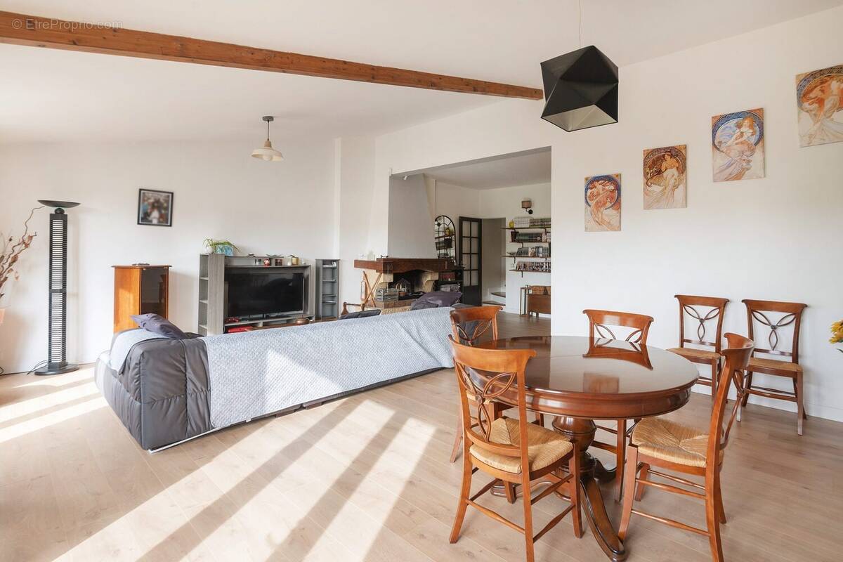 Maison à SAINT-MICHEL-SUR-ORGE