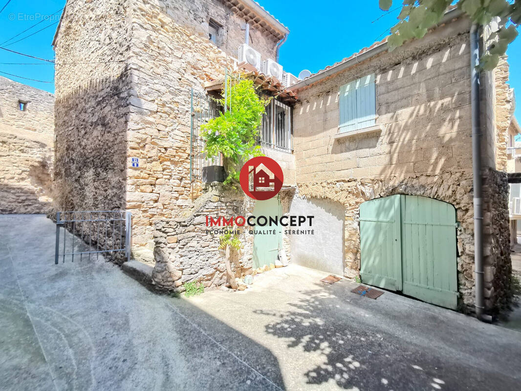 Maison à BAGNOLS-SUR-CEZE