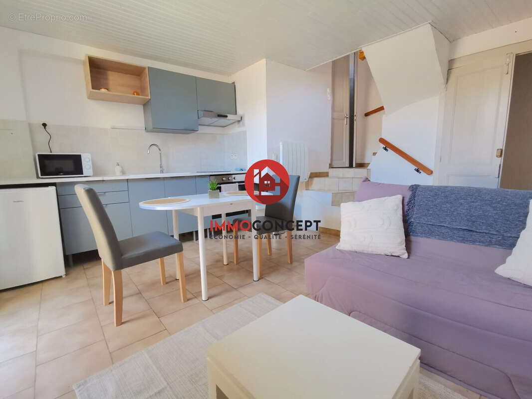 Maison à BAGNOLS-SUR-CEZE