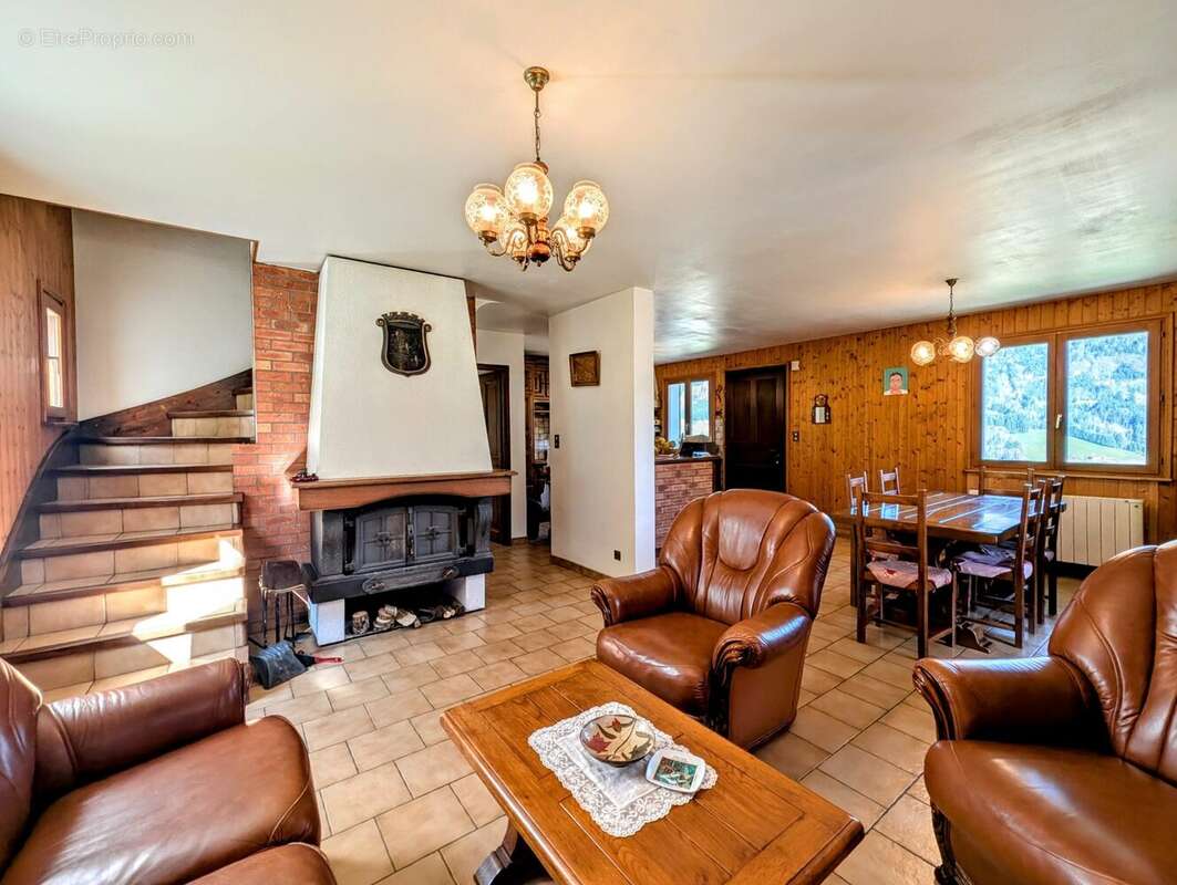 Maison à BONNEVILLE