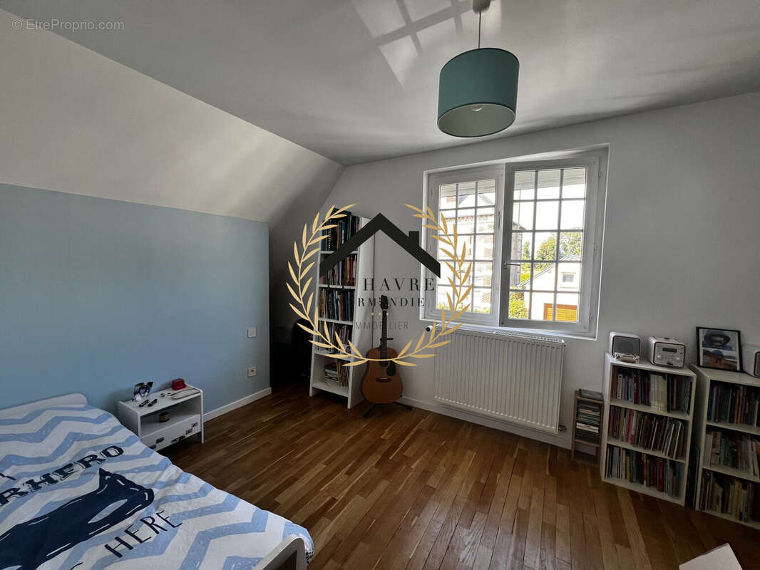 Maison à ANGERVILLE-L&#039;ORCHER