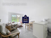 Appartement à ROQUEBRUNE-SUR-ARGENS