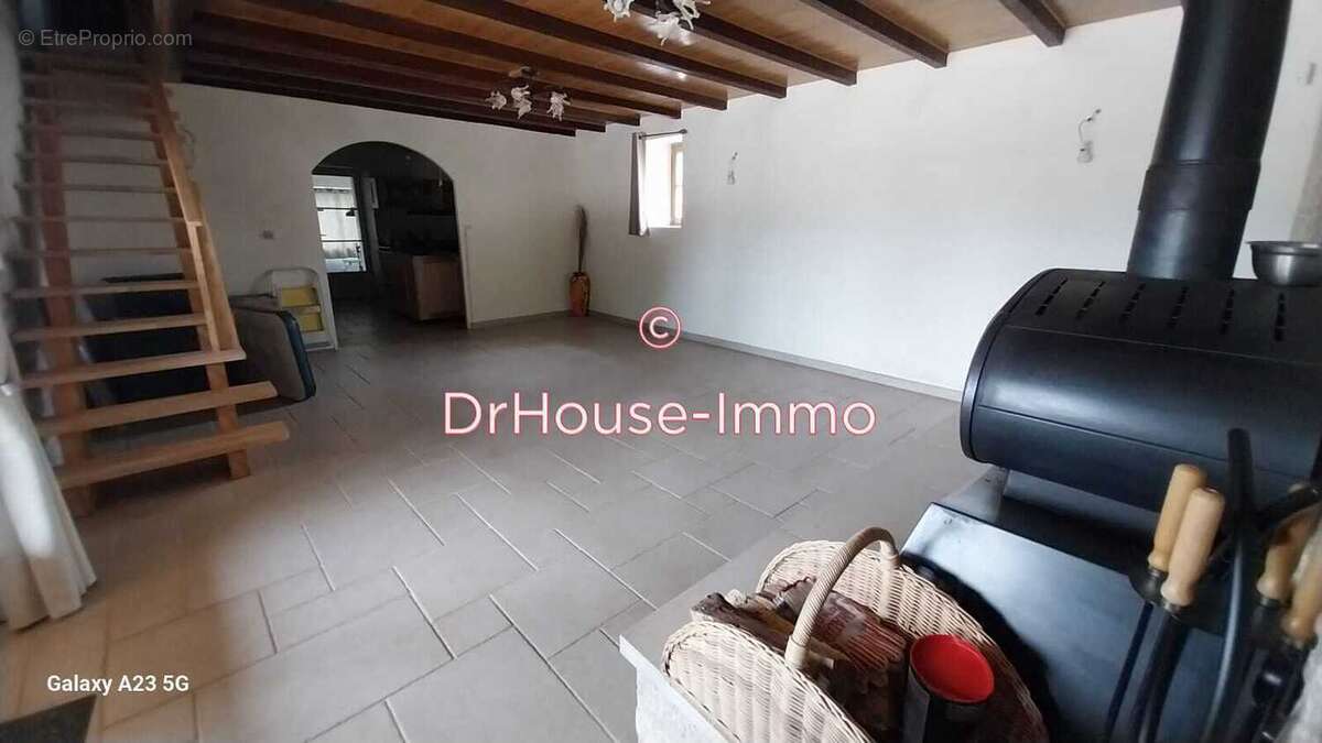 Maison à BELMONT-SAINTE-FOI