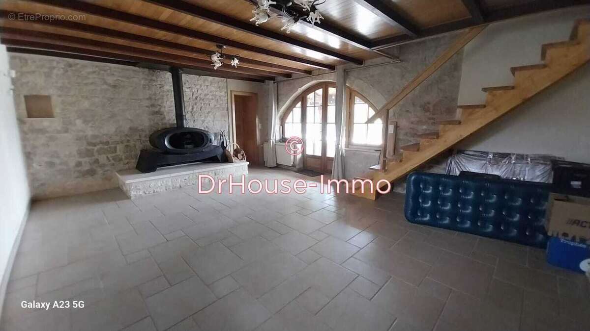 Maison à BELMONT-SAINTE-FOI