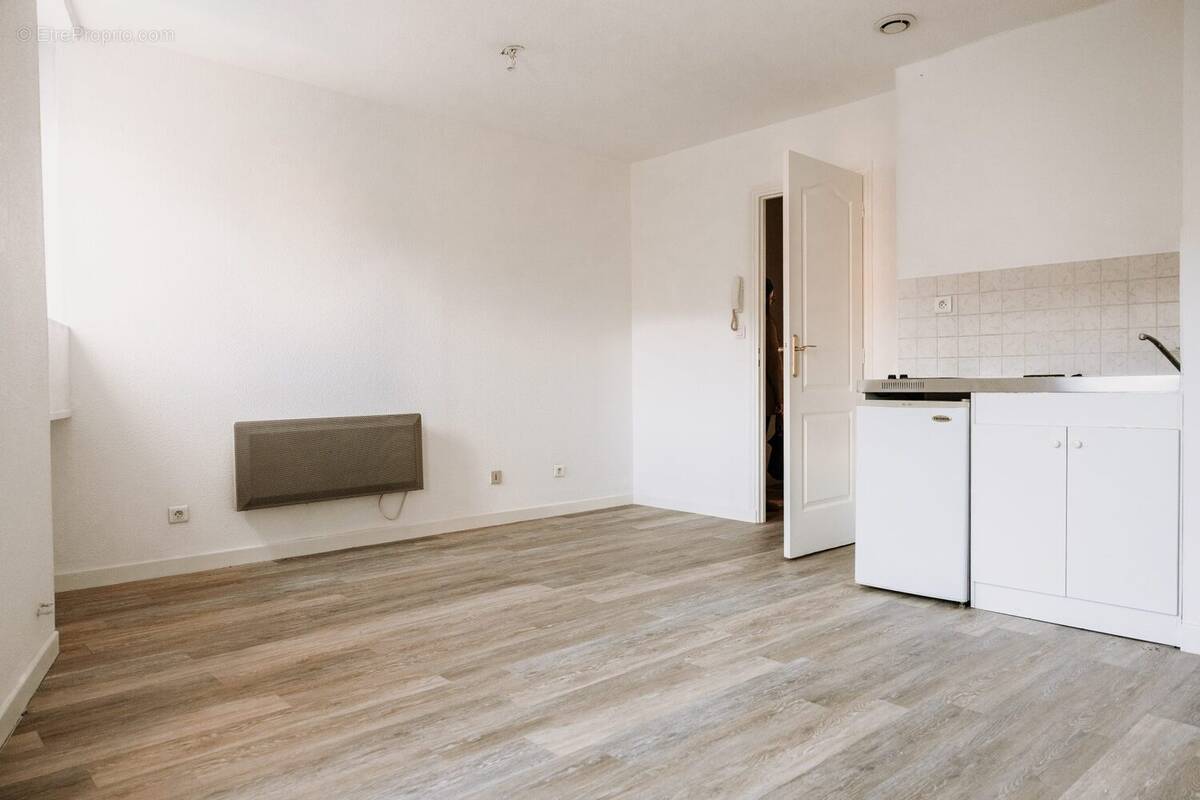 Appartement à VEYRE-MONTON