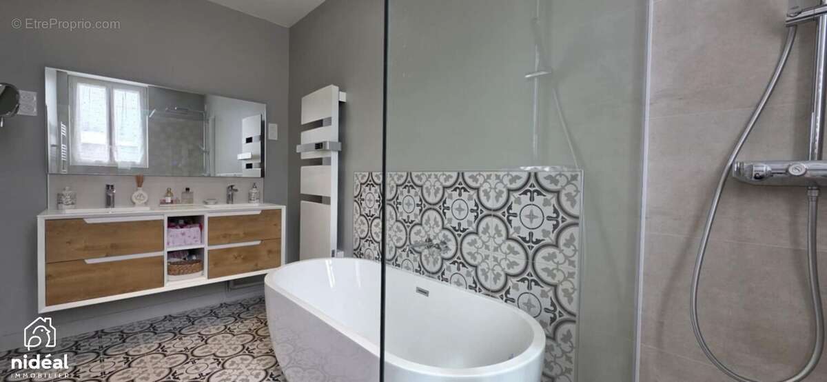 Maison à VILLERS-SUR-LE-ROULE