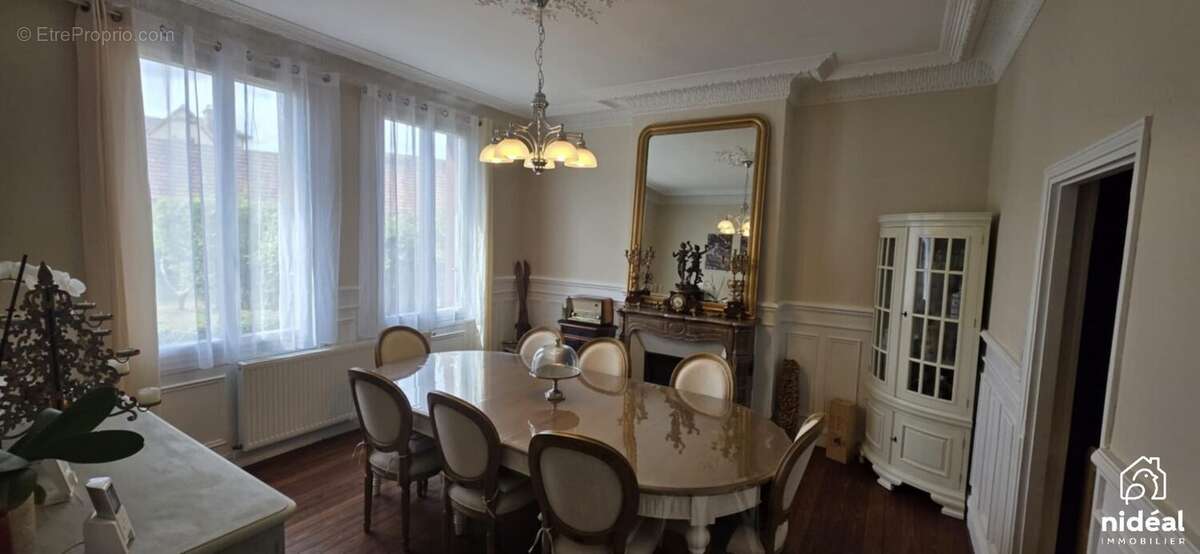 Maison à VILLERS-SUR-LE-ROULE