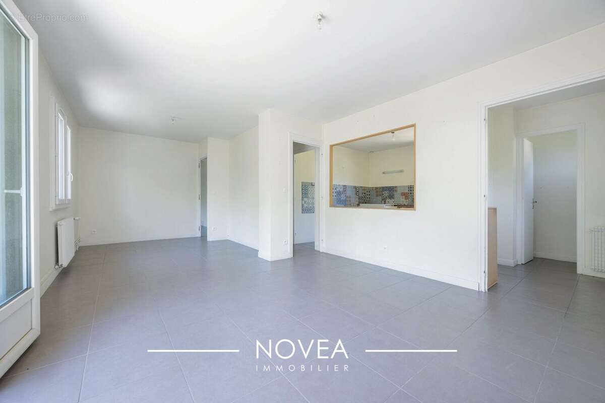 Maison à SAINT-ROMAIN-AU-MONT-D&#039;OR