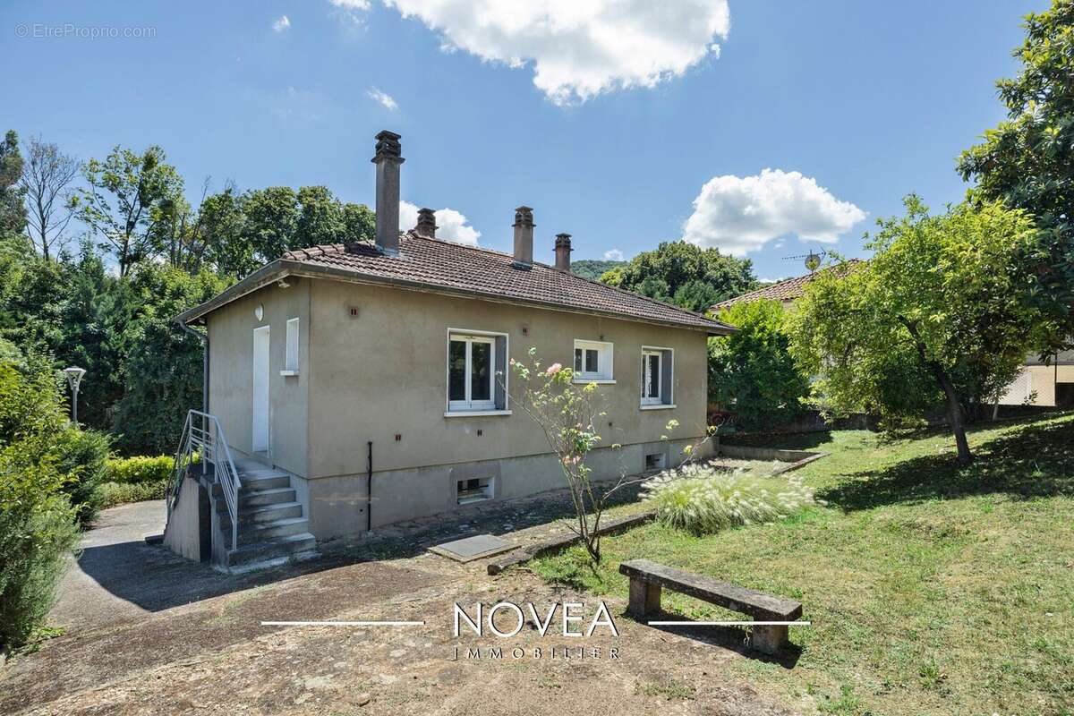 Maison à SAINT-ROMAIN-AU-MONT-D&#039;OR