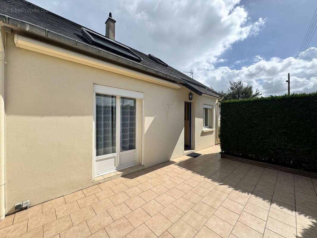 Maison à OUISTREHAM