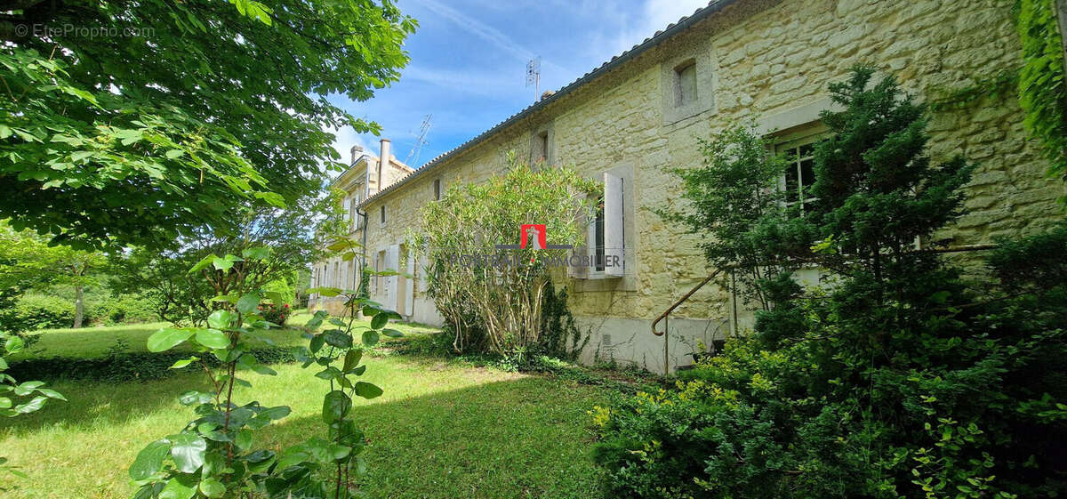 Maison à SAINT-GERVAIS