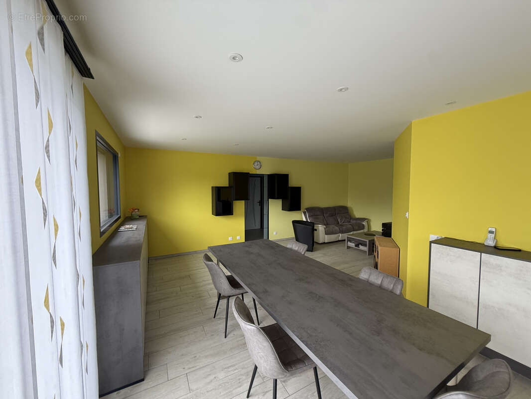 Maison à LE MONASTIER-SUR-GAZEILLE