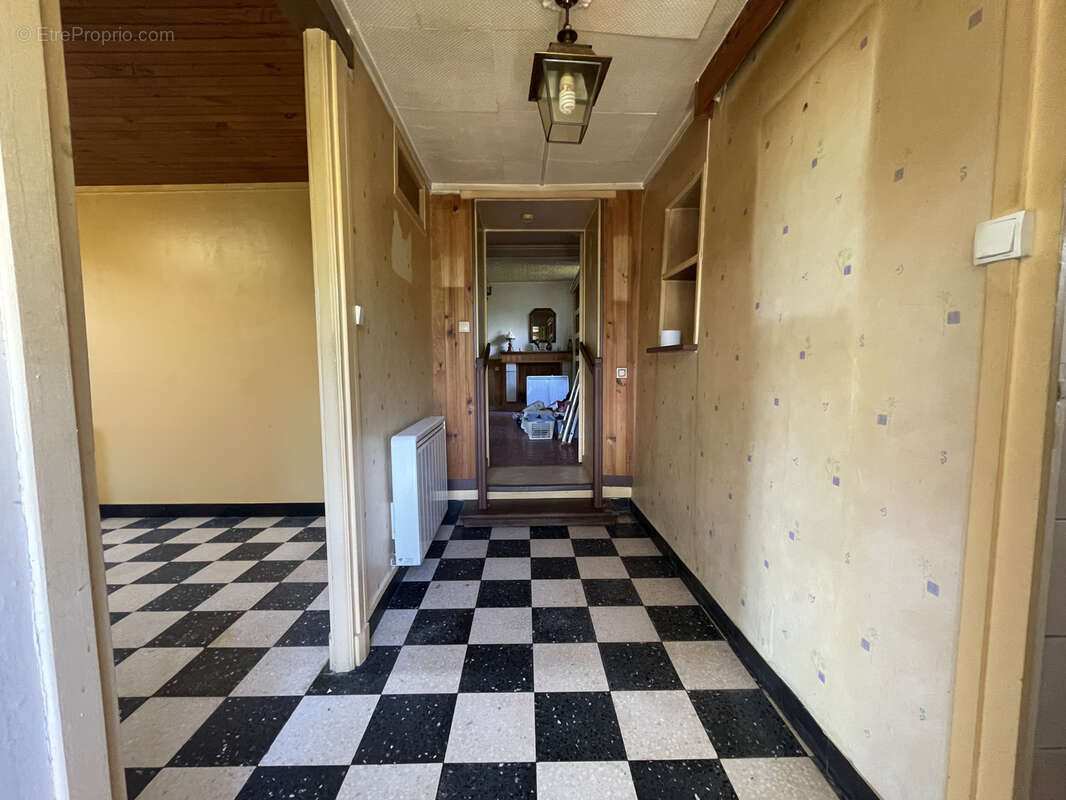 Maison à BEAUMONT-LA-FERRIERE