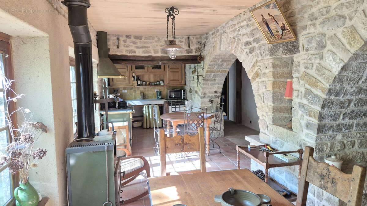 Maison à GAILLAC-D&#039;AVEYRON