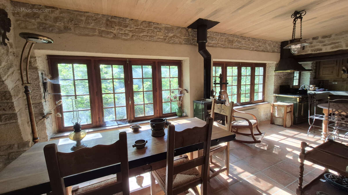 Maison à GAILLAC-D&#039;AVEYRON