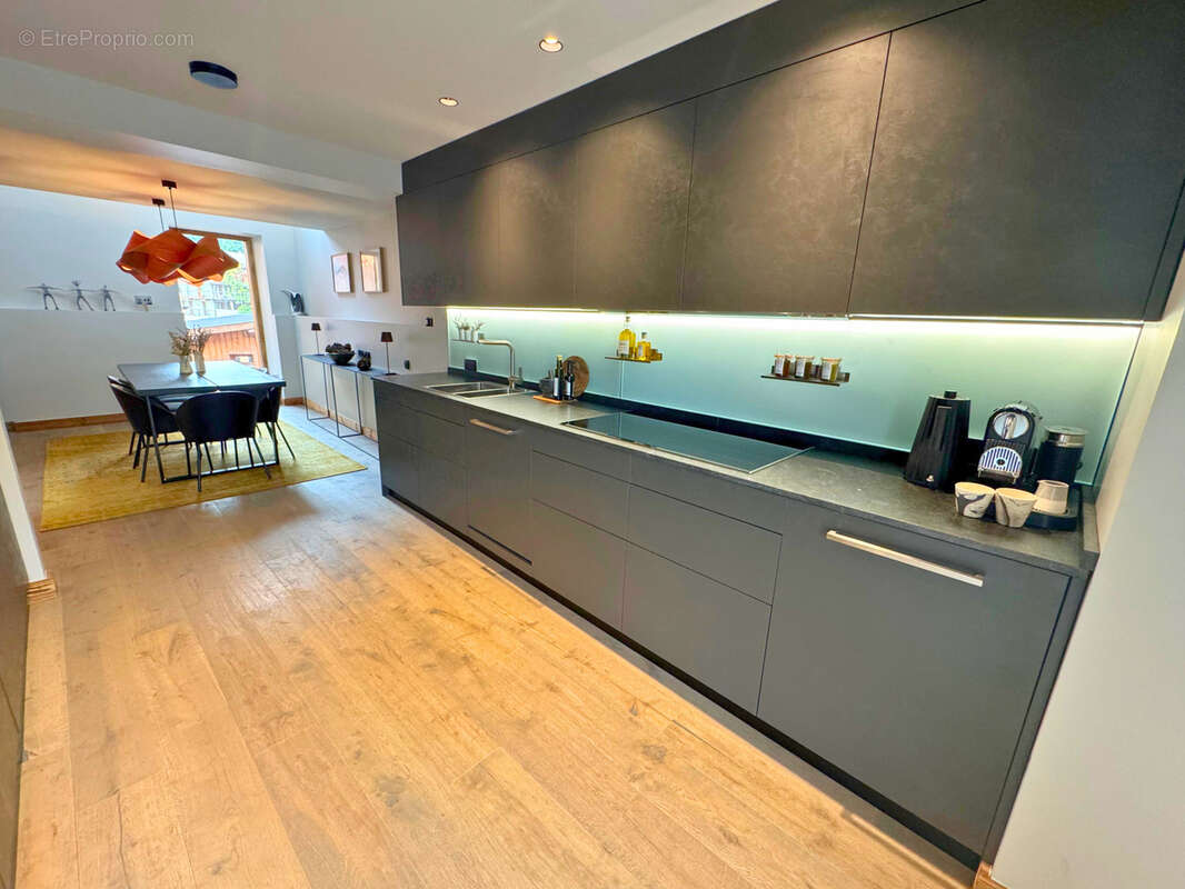 Maison à SAINT-MARTIN-DE-BELLEVILLE