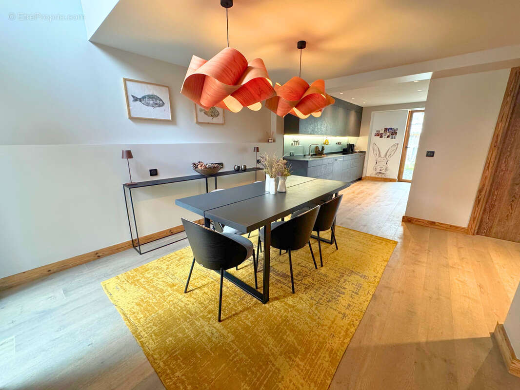 Maison à SAINT-MARTIN-DE-BELLEVILLE