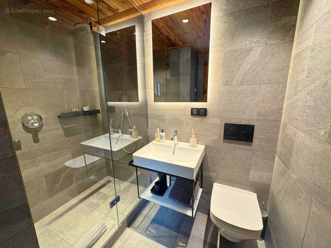 Maison à SAINT-MARTIN-DE-BELLEVILLE