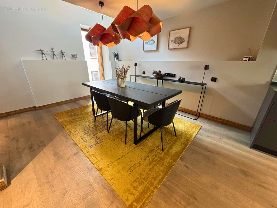 Maison à SAINT-MARTIN-DE-BELLEVILLE