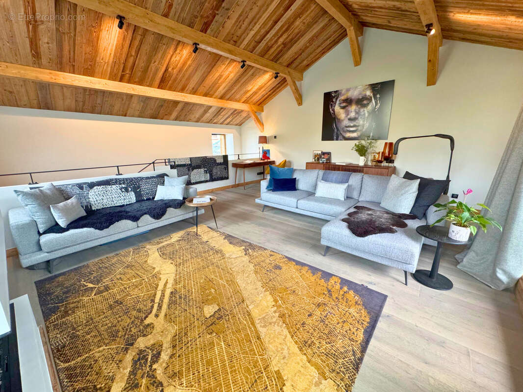 Maison à SAINT-MARTIN-DE-BELLEVILLE