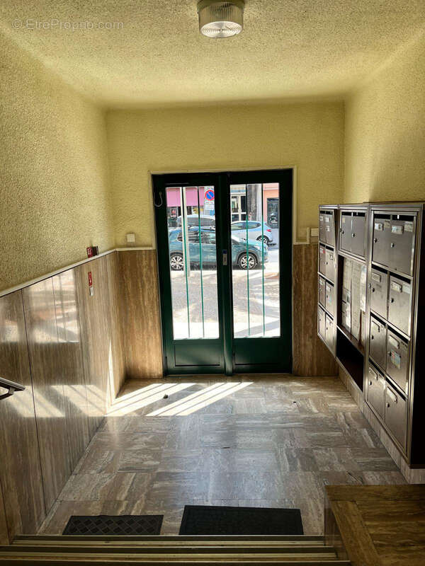 Appartement à HYERES