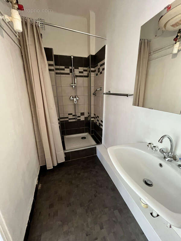 Appartement à HYERES