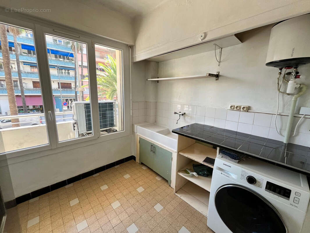 Appartement à HYERES