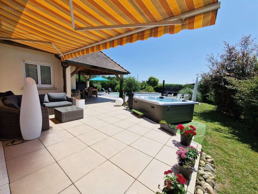 Maison à PFETTISHEIM