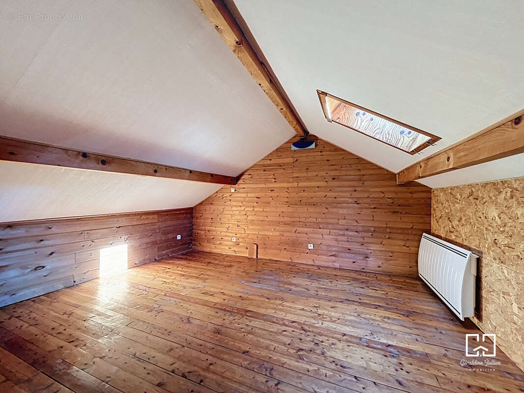 Maison à VAL-DES-PRES