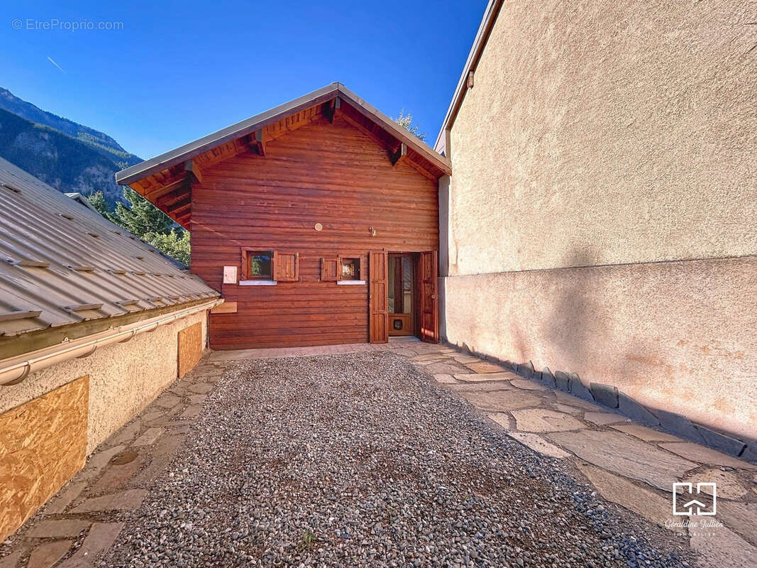 Maison à VAL-DES-PRES