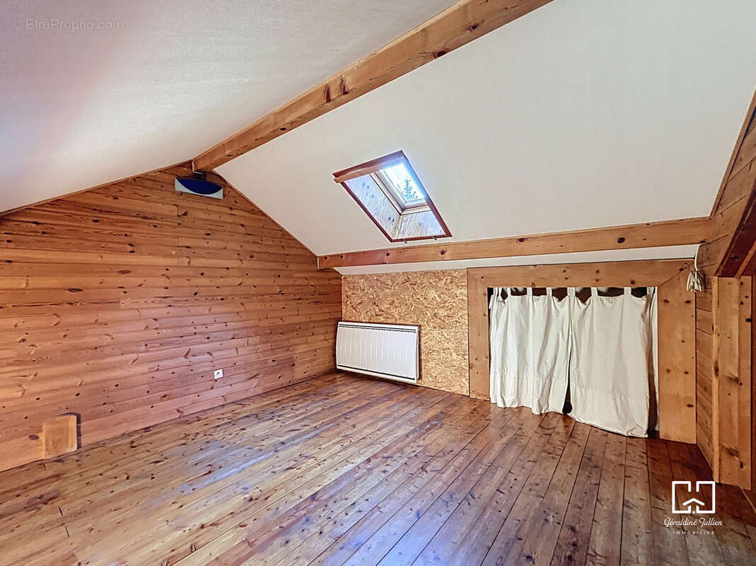 Maison à VAL-DES-PRES