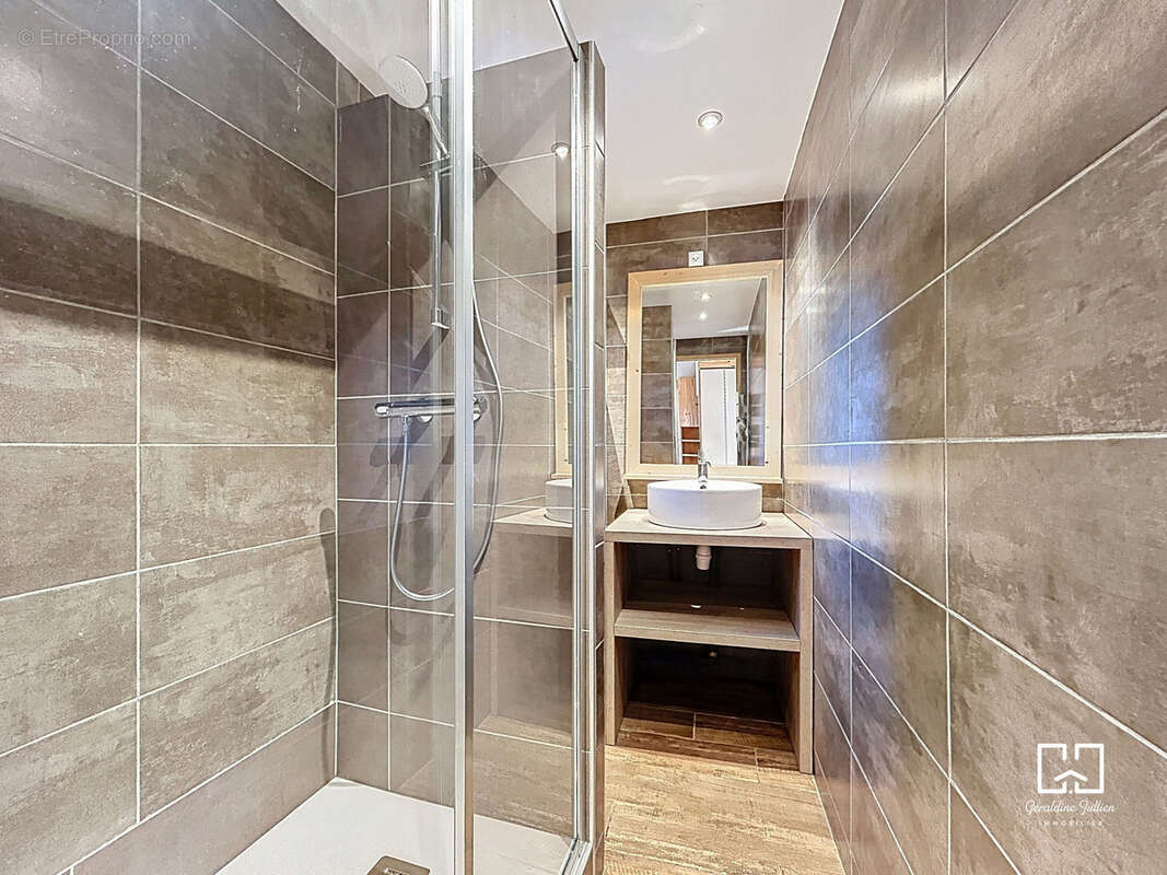 Maison à VAL-DES-PRES