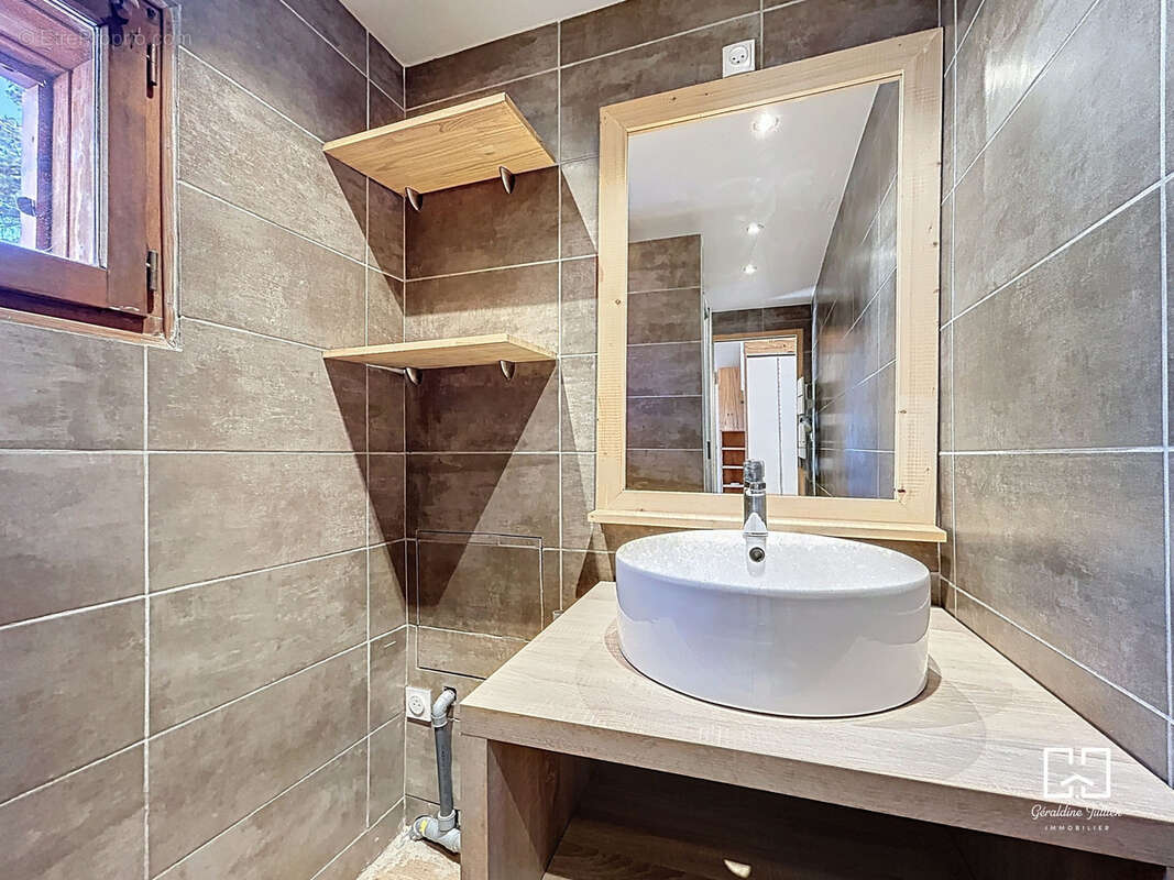 Maison à VAL-DES-PRES