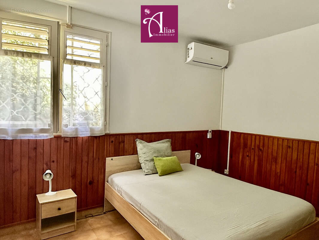 Maison à BAIE-MAHAULT