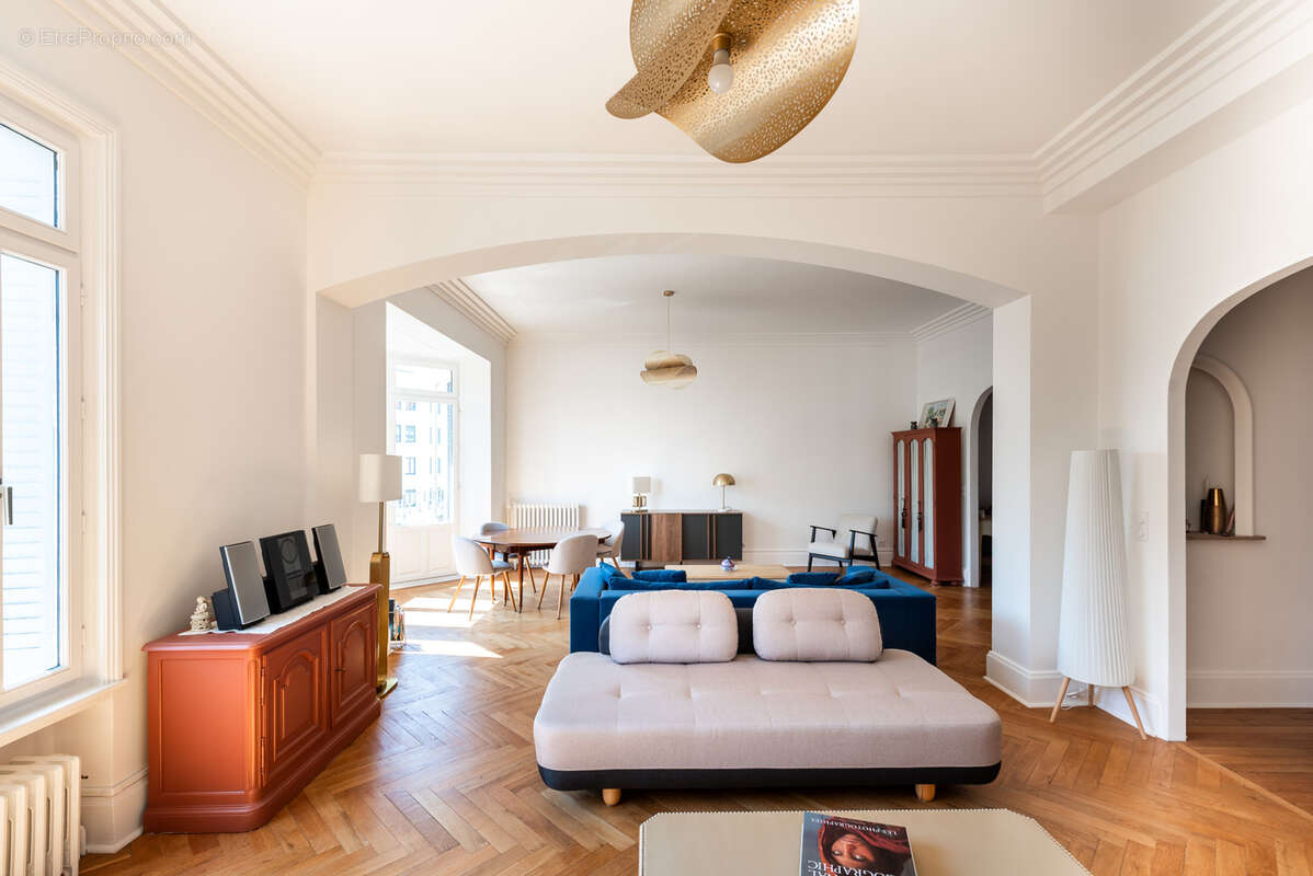 Appartement à LYON-6E