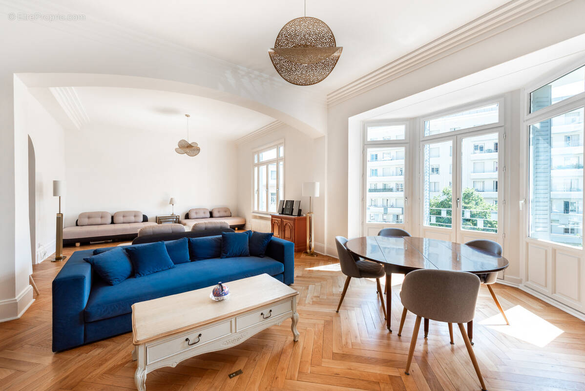 Appartement à LYON-6E