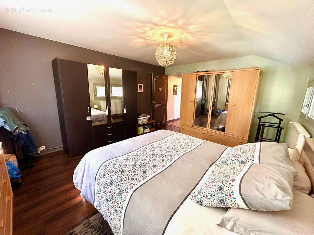 Maison à LAMARQUE-PONTACQ