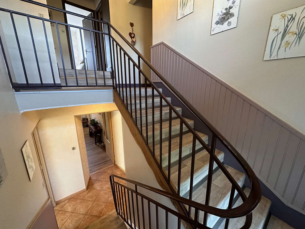 Maison à LAMARQUE-PONTACQ