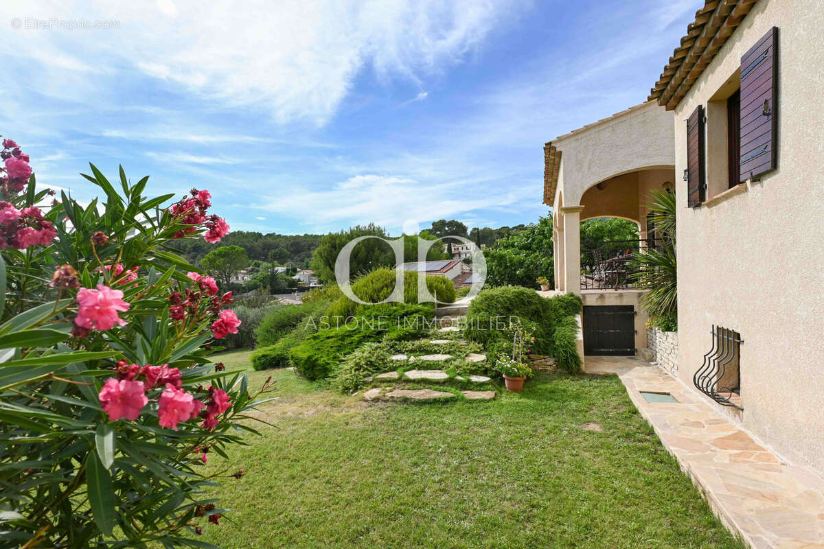 Maison à MARSEILLE-13E