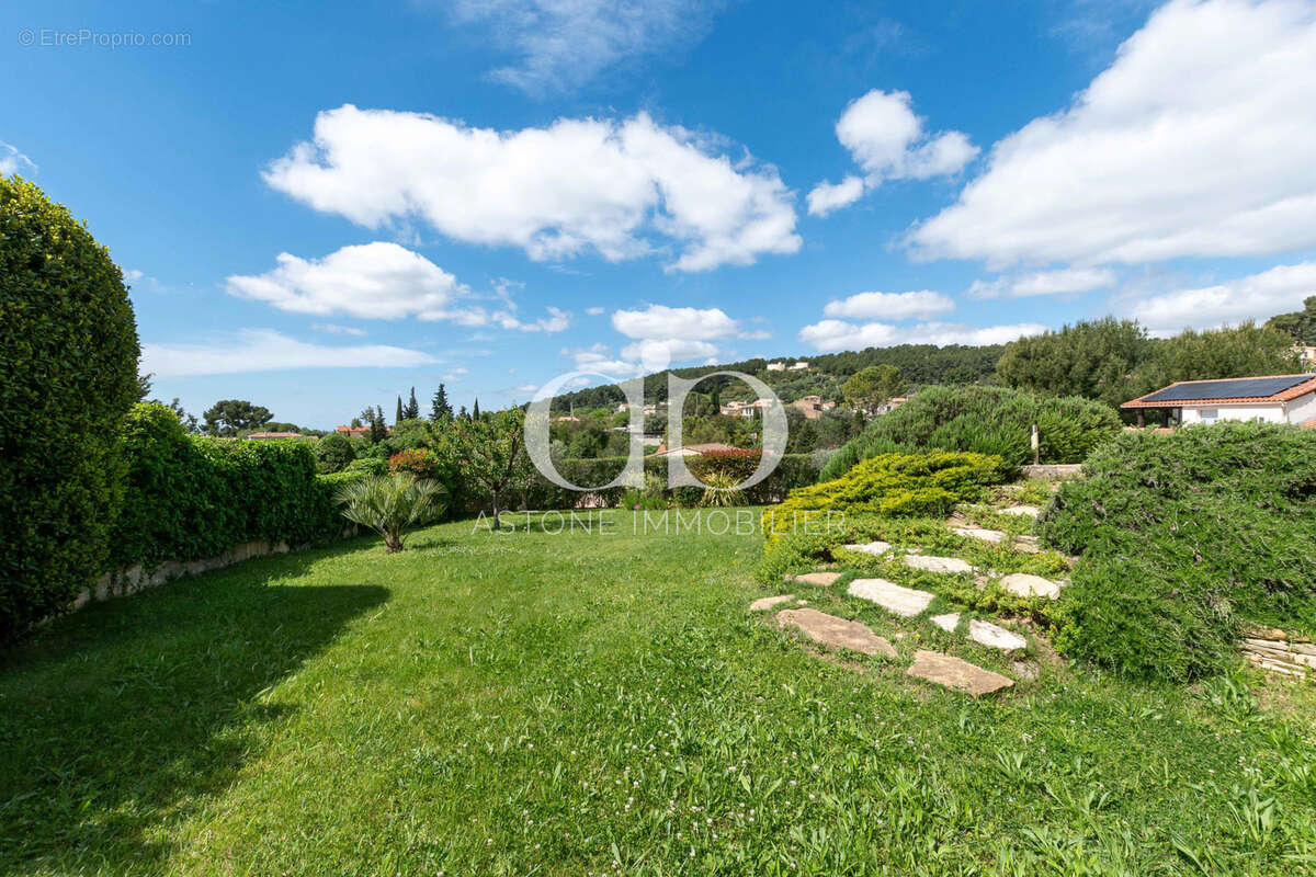 Maison à MARSEILLE-13E