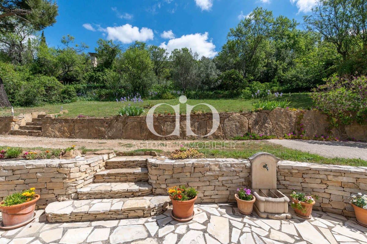 Maison à MARSEILLE-13E