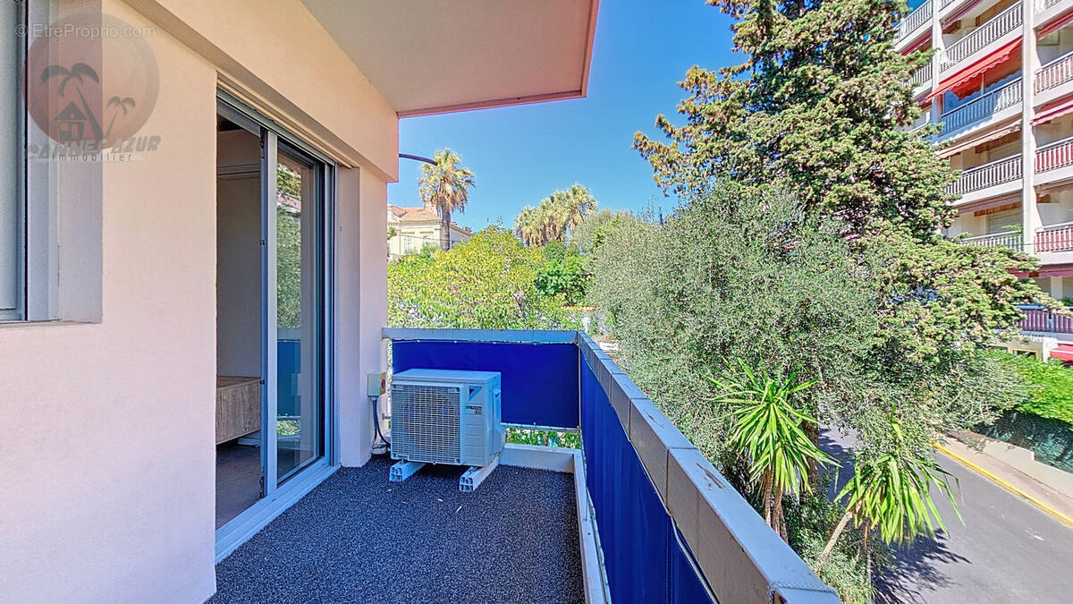 Appartement à LE CANNET