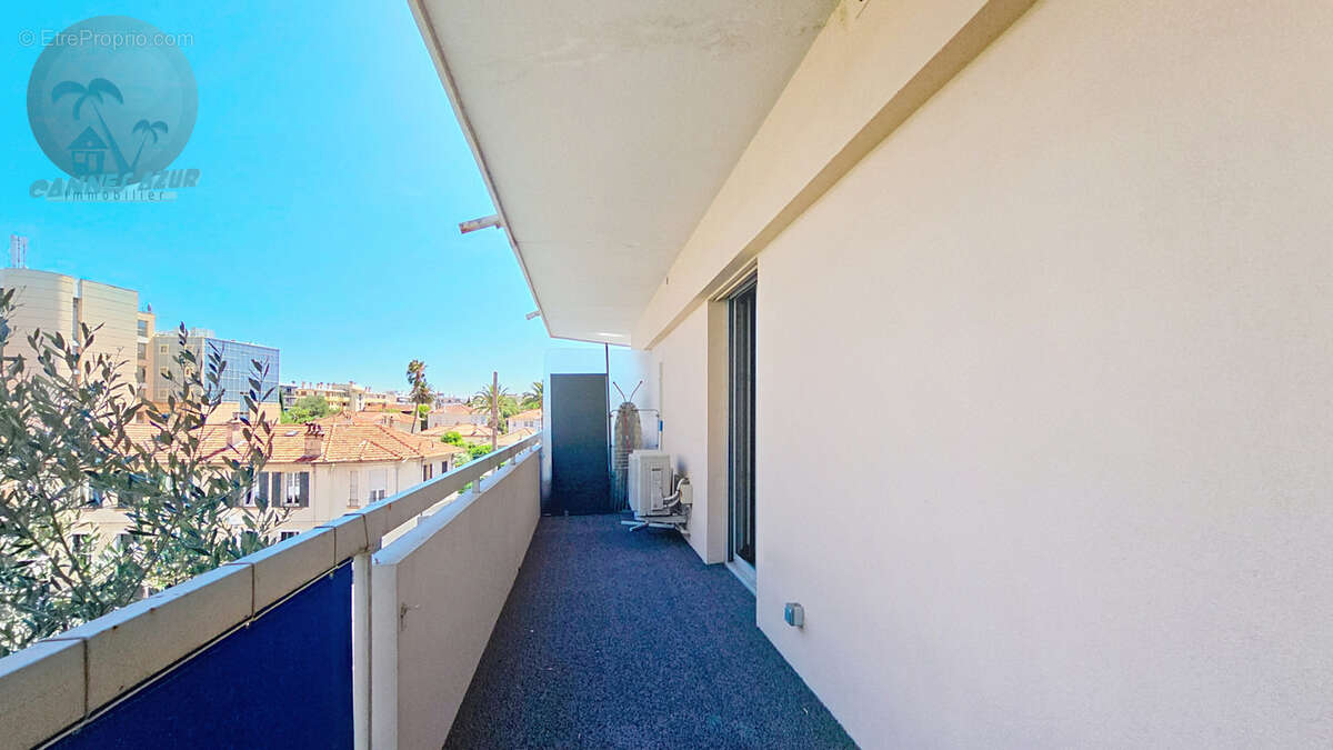 Appartement à LE CANNET