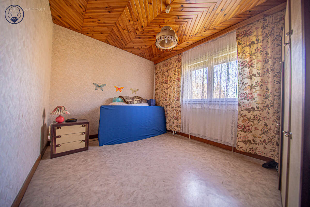 Maison à PAGNY-SUR-MEUSE