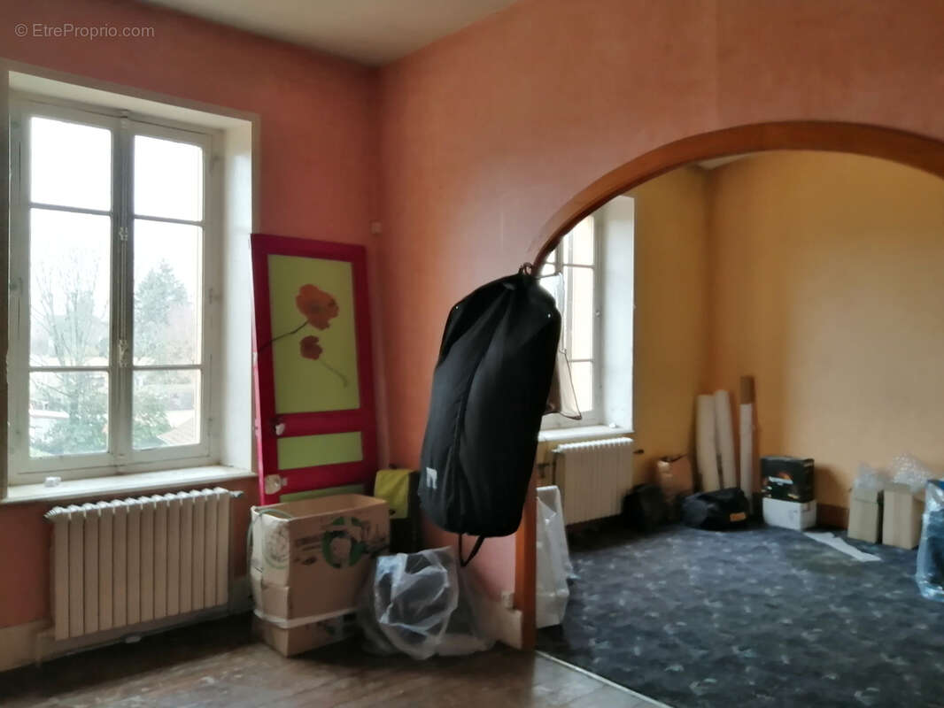 Appartement à CUISERY