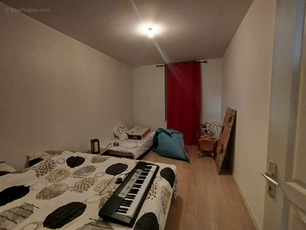 Appartement à CUISERY