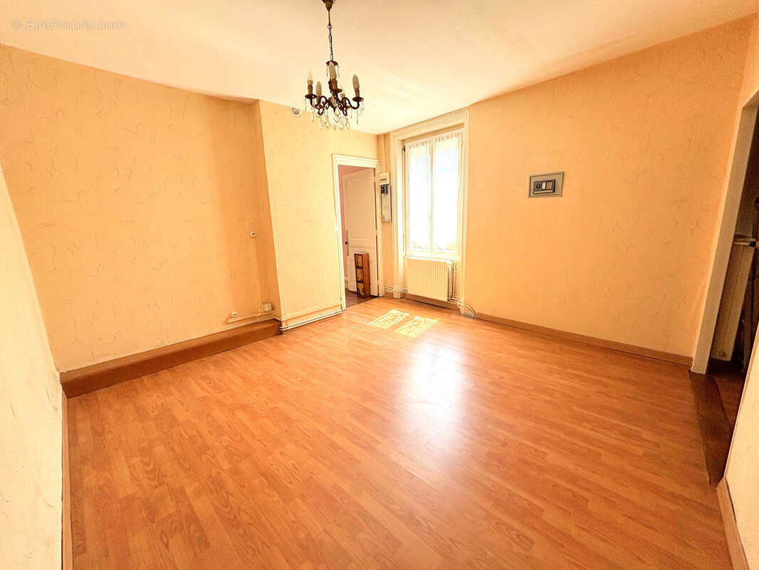 Appartement à FIRMINY